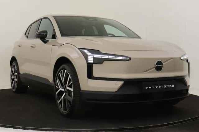 Volvo EX30 (2026) thumbnail 10