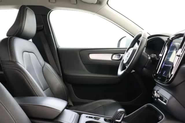 Volvo XC40 (2018) thumbnail 7