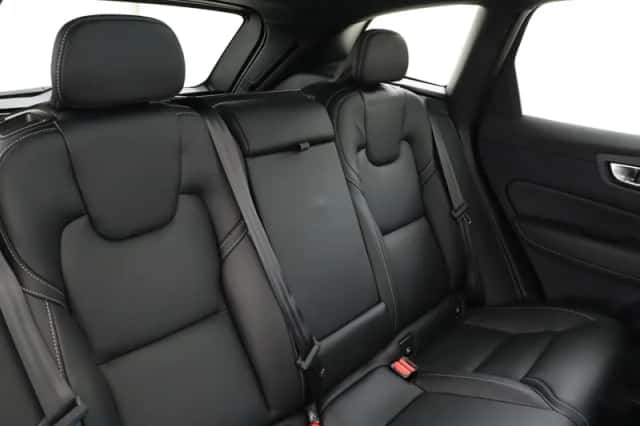 Volvo XC60 (2025) thumbnail 13