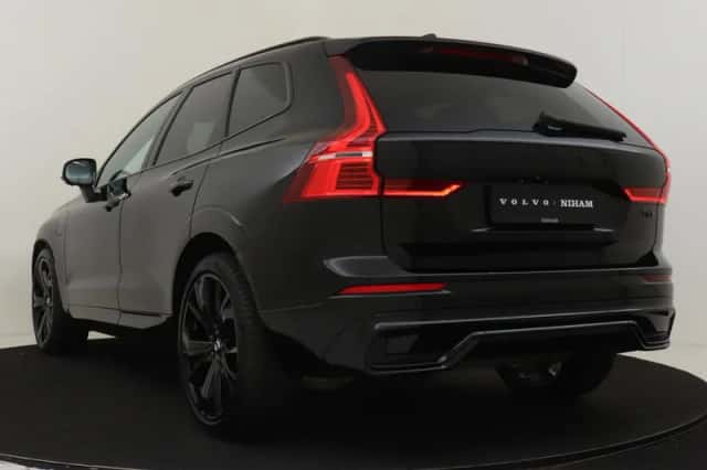 Volvo XC60 (2025) thumbnail 4