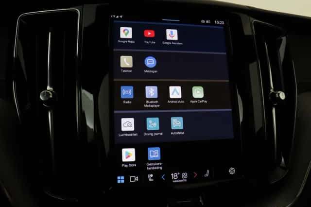 Volvo XC60 (2025) thumbnail 35