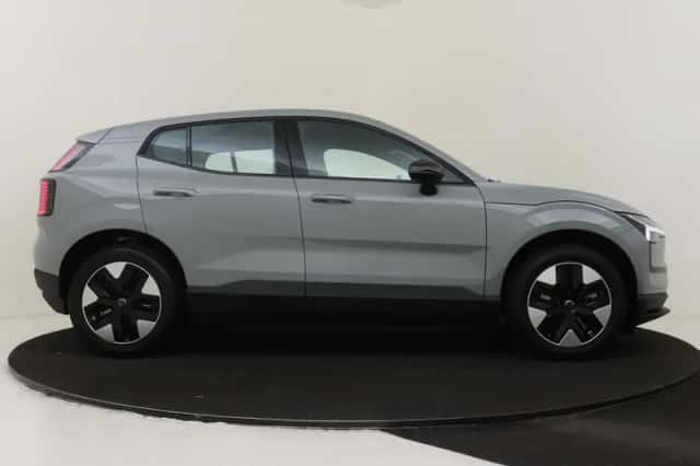Volvo EX30 (2026) thumbnail 12