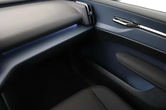 Volvo EX30 (2026) thumbnail 15