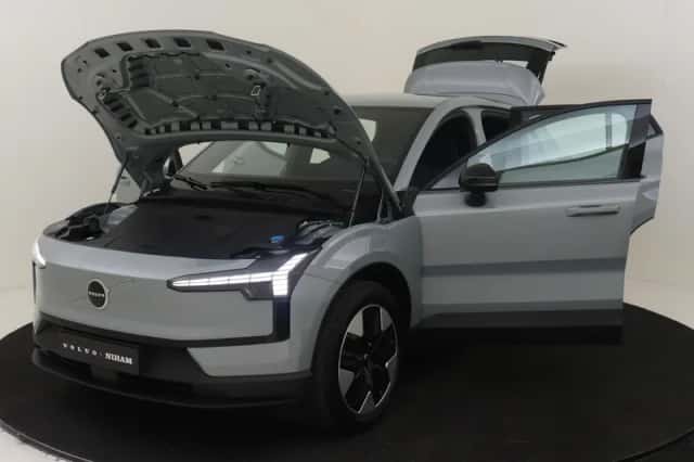 Volvo EX30 (2026) thumbnail 16