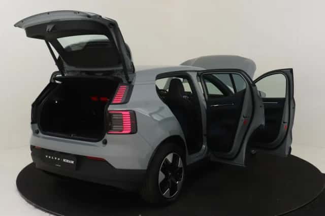 Volvo EX30 (2026) thumbnail 18