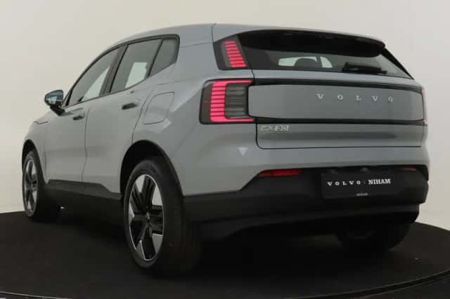 Volvo EX30 (2026) thumbnail 4
