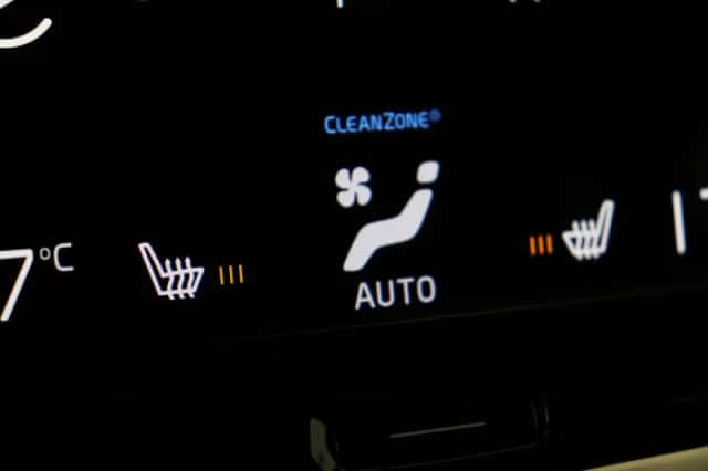 Volvo V60 (2019) thumbnail 19