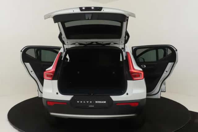 Volvo XC40 (2022) thumbnail 22