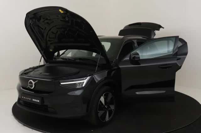 Volvo EX40 (2026) thumbnail 16