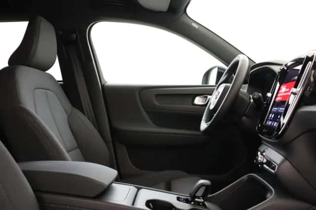 Volvo EX40 (2026) thumbnail 7