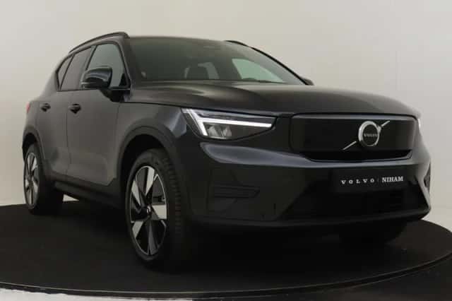 Volvo EX40 (2026) thumbnail 10
