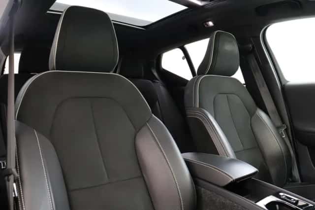 Volvo XC40 (2020) thumbnail 11
