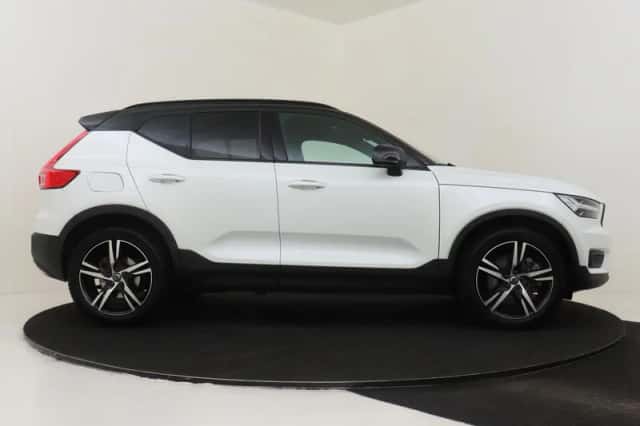 Volvo XC40 (2020) thumbnail 12