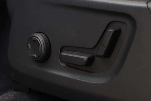 Volvo XC40 (2020) thumbnail 25