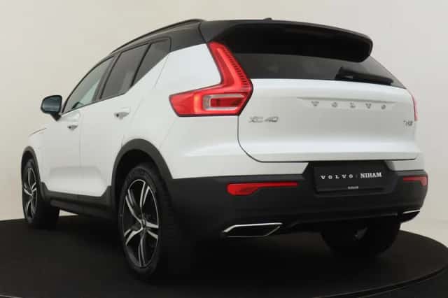 Volvo XC40 (2020) thumbnail 4