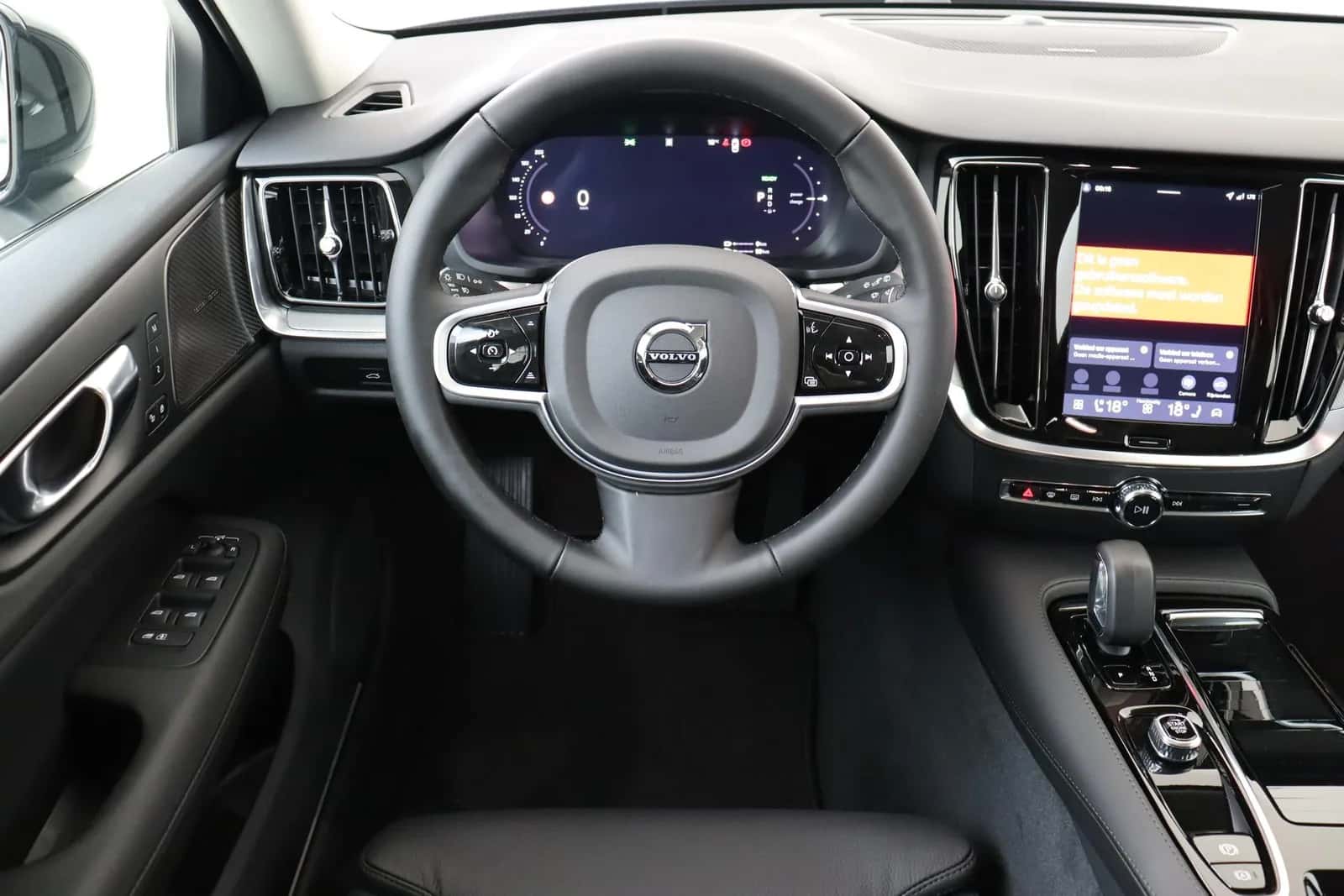 Volvo V60 (2026) — foto 1