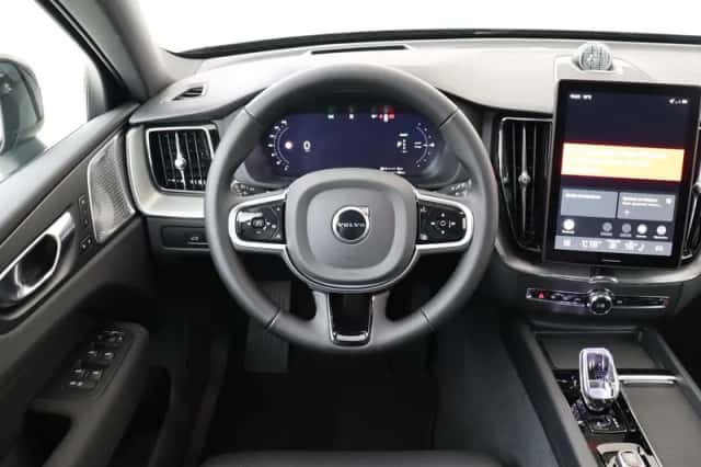 Volvo XC60 (2026)