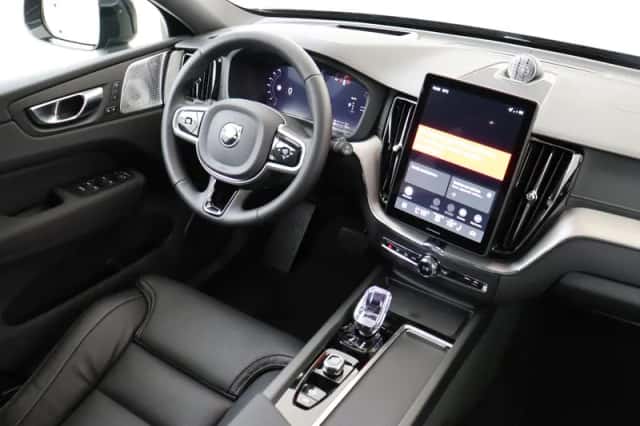 Volvo XC60 (2026) thumbnail 5