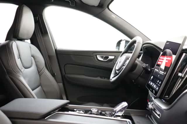 Volvo XC60 (2026) thumbnail 7