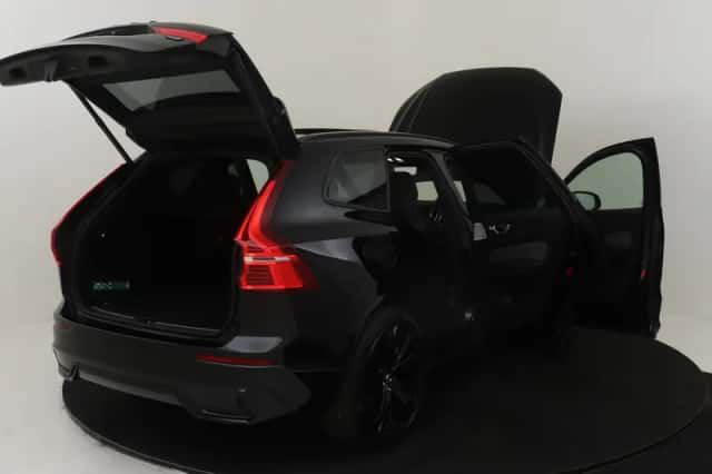 Volvo XC60 (2024) thumbnail 18