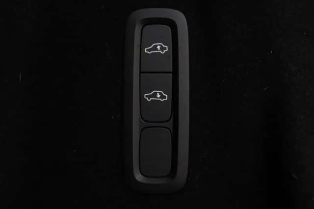 Volvo XC60 (2024) thumbnail 39