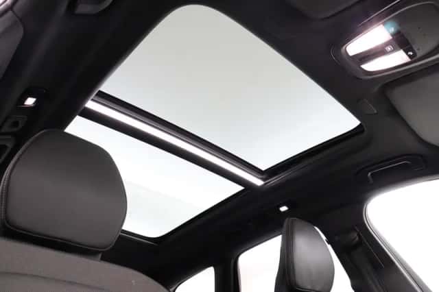 Volvo XC60 (2024) thumbnail 9