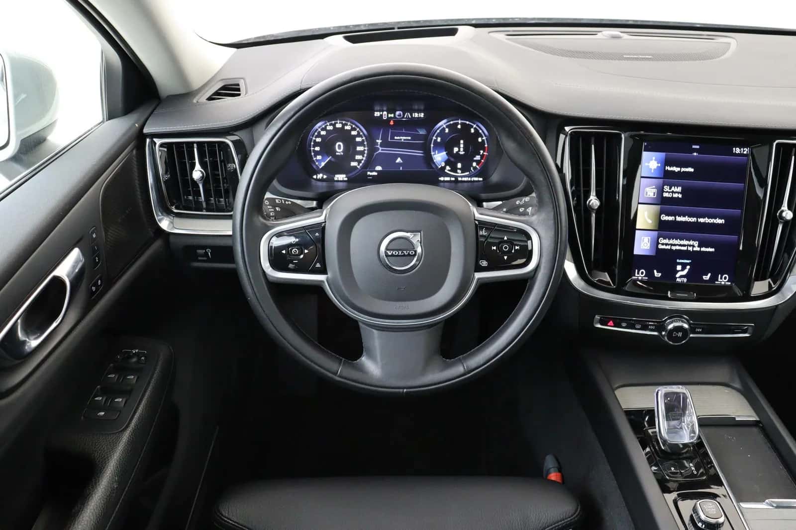 Volvo V60 (2021) — foto 1