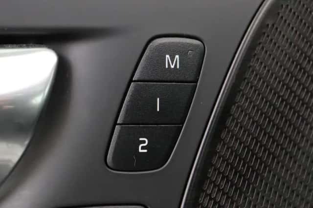 Volvo V60 (2021) thumbnail 27