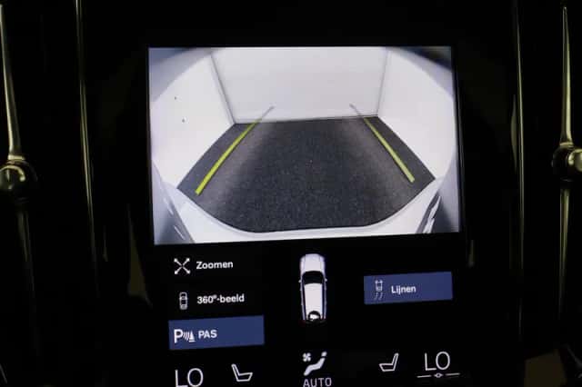 Volvo V60 (2021) thumbnail 33