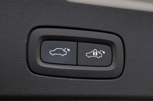 Volvo V60 (2021) thumbnail 37
