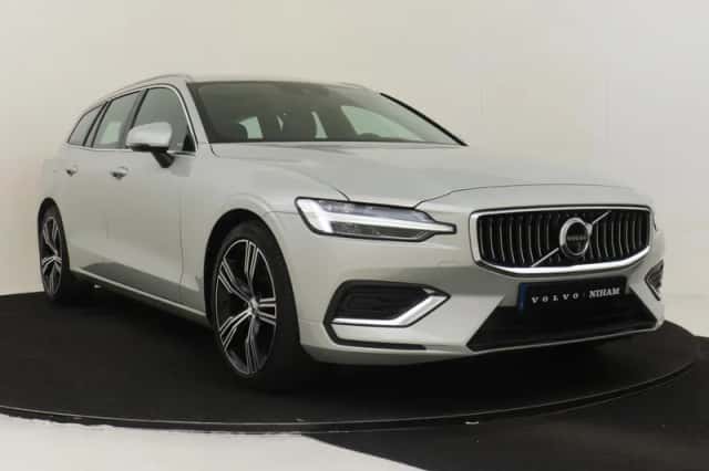 Volvo V60 (2021) thumbnail 10
