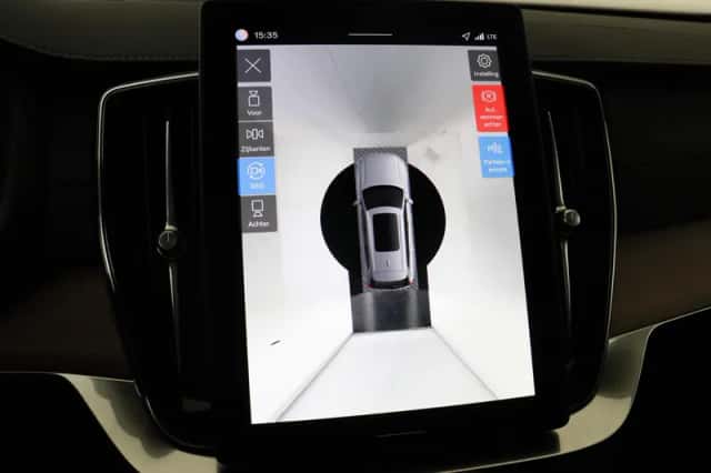 Volvo XC90 (2025) thumbnail 23