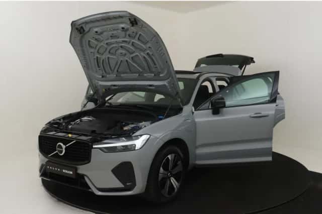 Volvo XC60 (2023) thumbnail 16