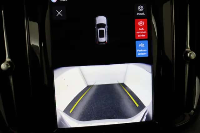Volvo XC60 (2023) thumbnail 28