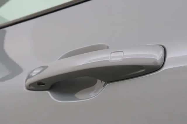 Volvo XC60 (2023) thumbnail 30