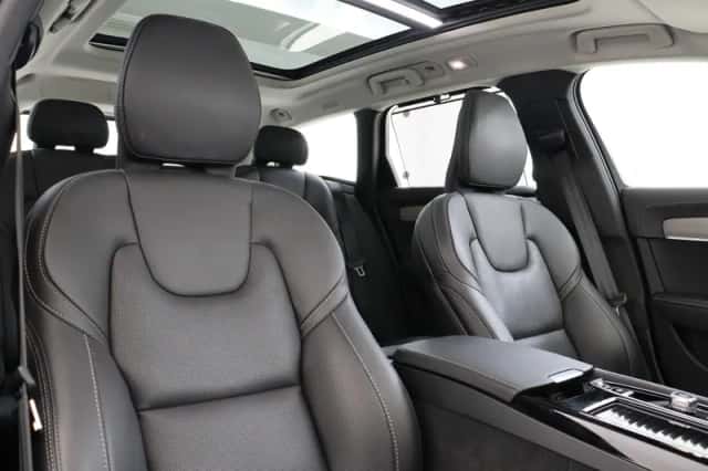 Volvo V90 (2025) thumbnail 11