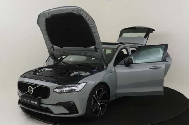 Volvo V90 (2025) thumbnail 16