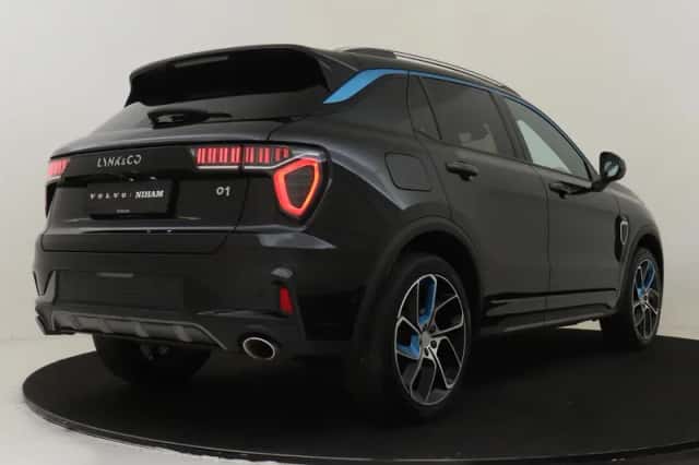 Lynk & Co 01 (2024) thumbnail 2
