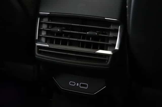 Lynk & Co 01 (2024) thumbnail 15