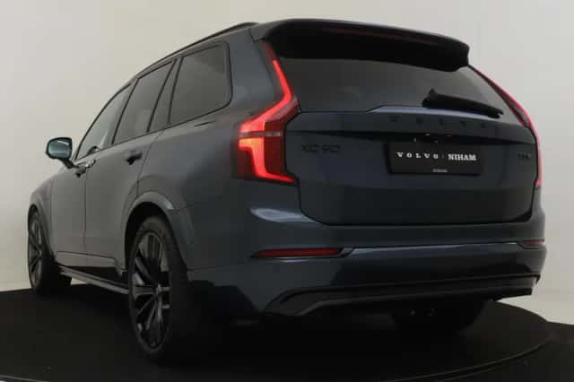 Volvo XC90 (2026) thumbnail 4