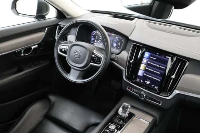 Volvo V90 (2021) thumbnail 5