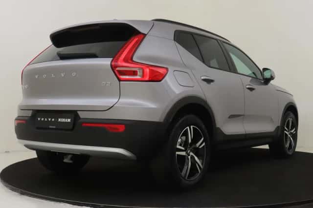 Volvo XC40 (2026) thumbnail 2