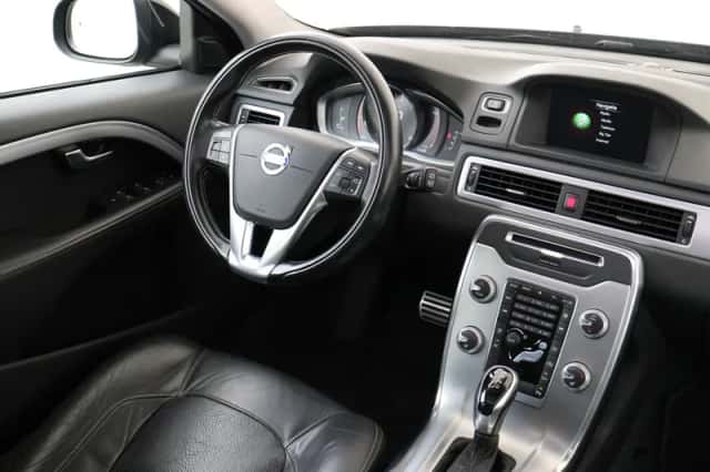 Volvo V70 (2015) thumbnail 5