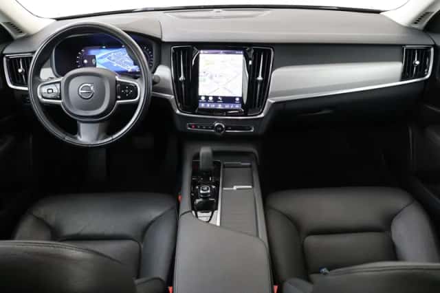 Volvo S90 (2022) thumbnail 3