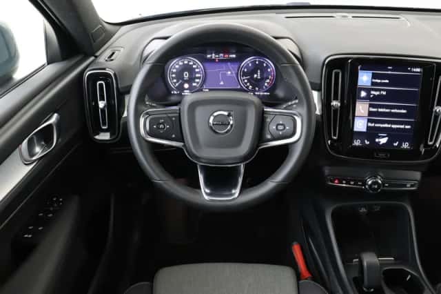 Volvo XC40 (2022) thumbnail 1