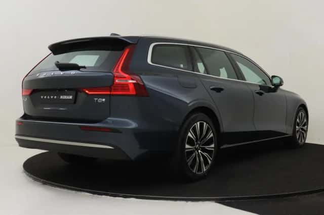 Volvo V60 (2026) thumbnail 2
