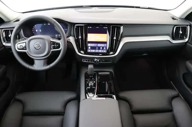 Volvo V60 (2026) thumbnail 3