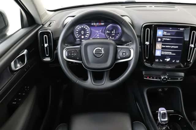 Volvo XC40 (2022) thumbnail 1