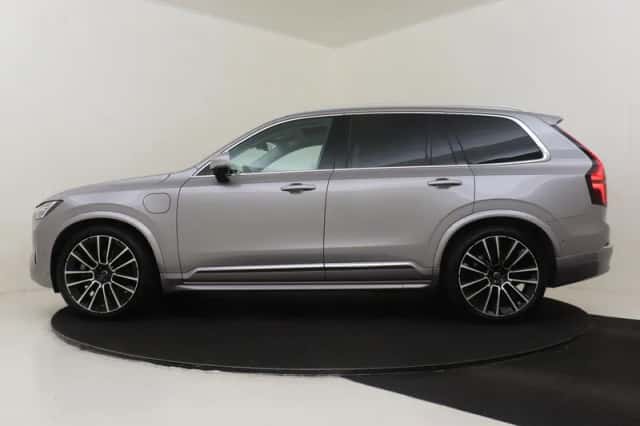 Volvo XC90 (2025) thumbnail 6