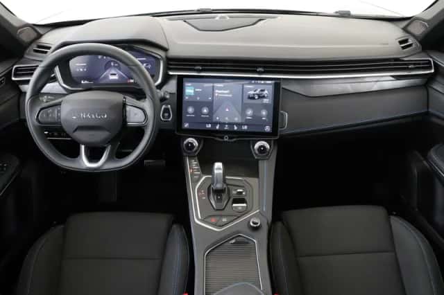 Lynk & Co 01 (2024) thumbnail 3